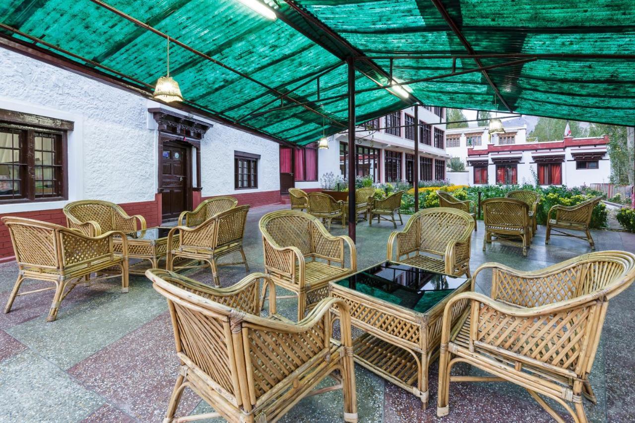 לה Hotel Asia מראה חיצוני תמונה